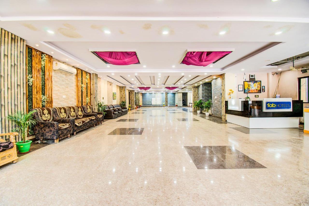 Hotel Sarweshwary Varanasi Ngoại thất bức ảnh